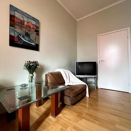 світло є! історичний центр! Apartment